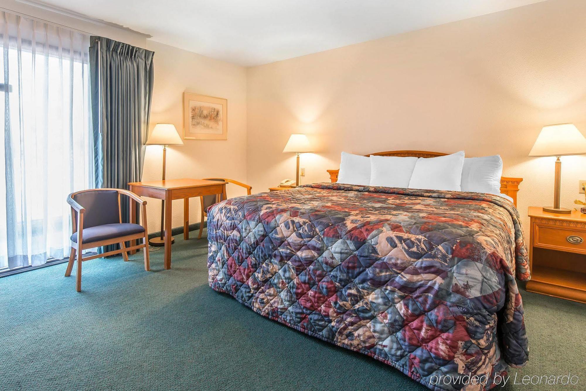 Rodeway Inn Cow Palace Lamar 外观 照片