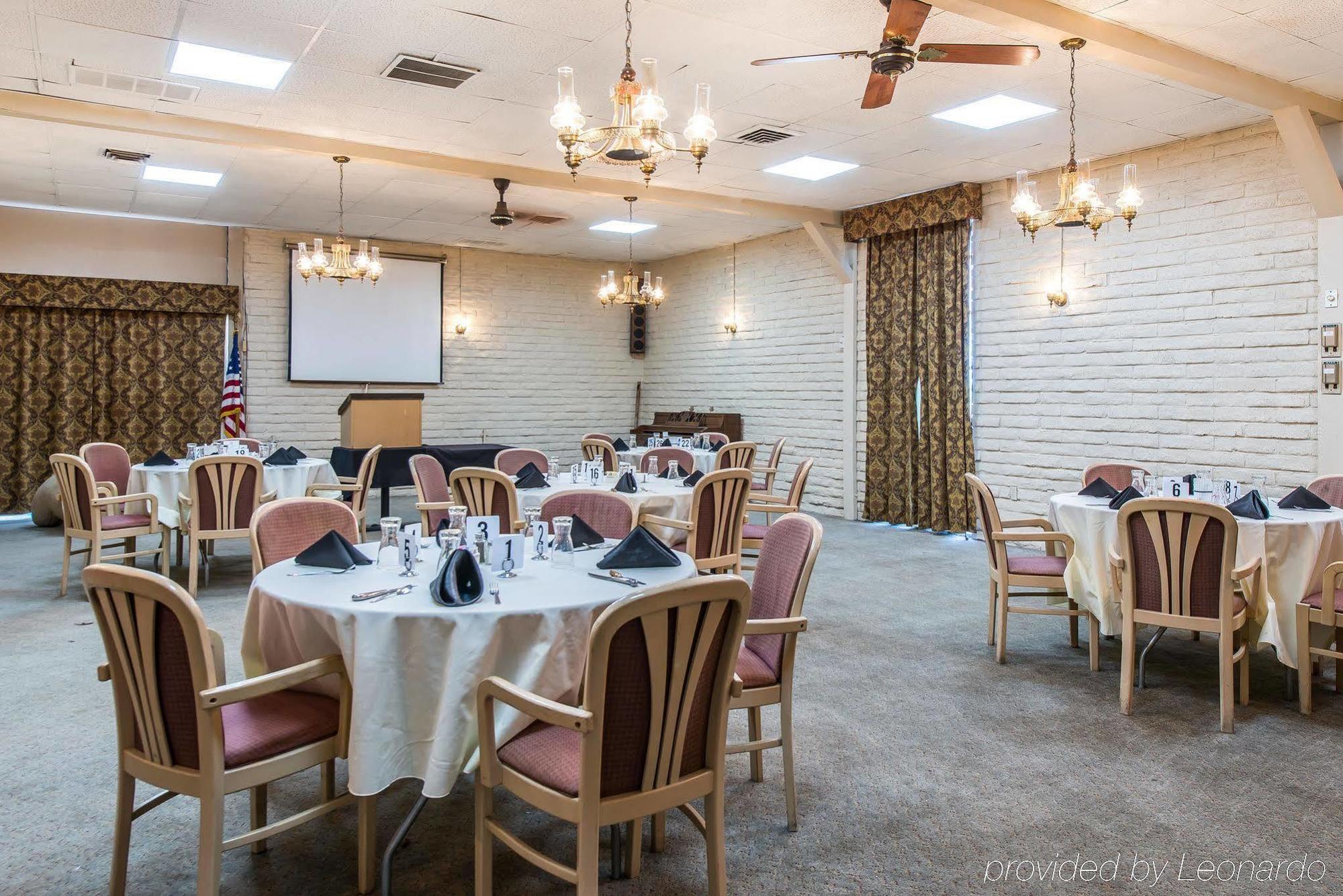 Rodeway Inn Cow Palace Lamar 外观 照片